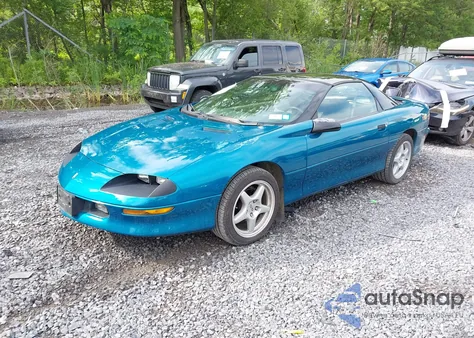 1995 Chevrolet Camaro from USA, damaged, VIN 2G1FP22S1S2210634